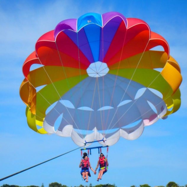 Parasailing Menorca