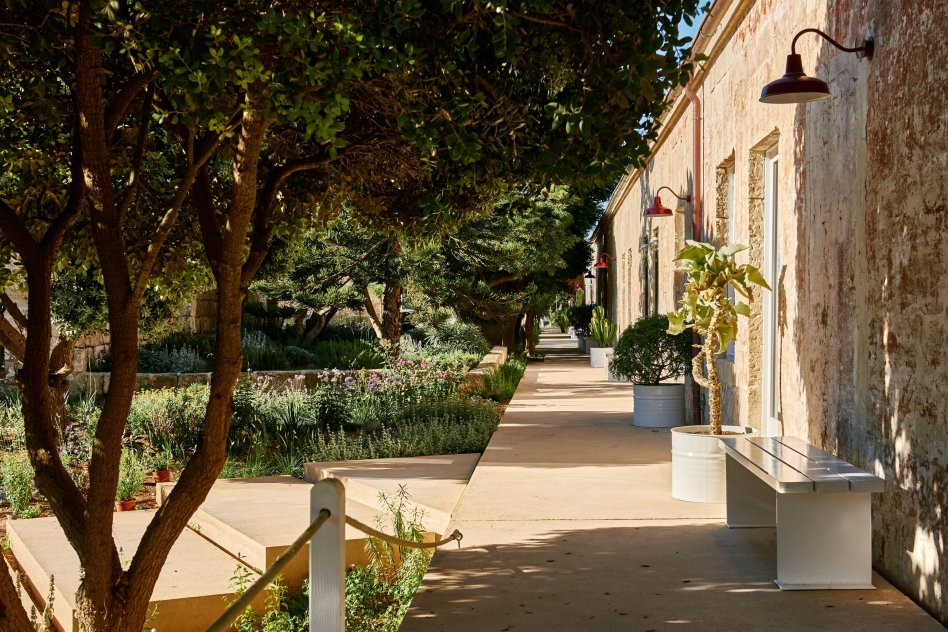 Hauser and wirth