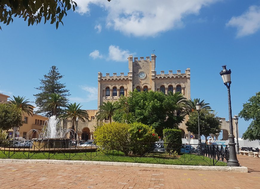 Ciutadella Old City centre