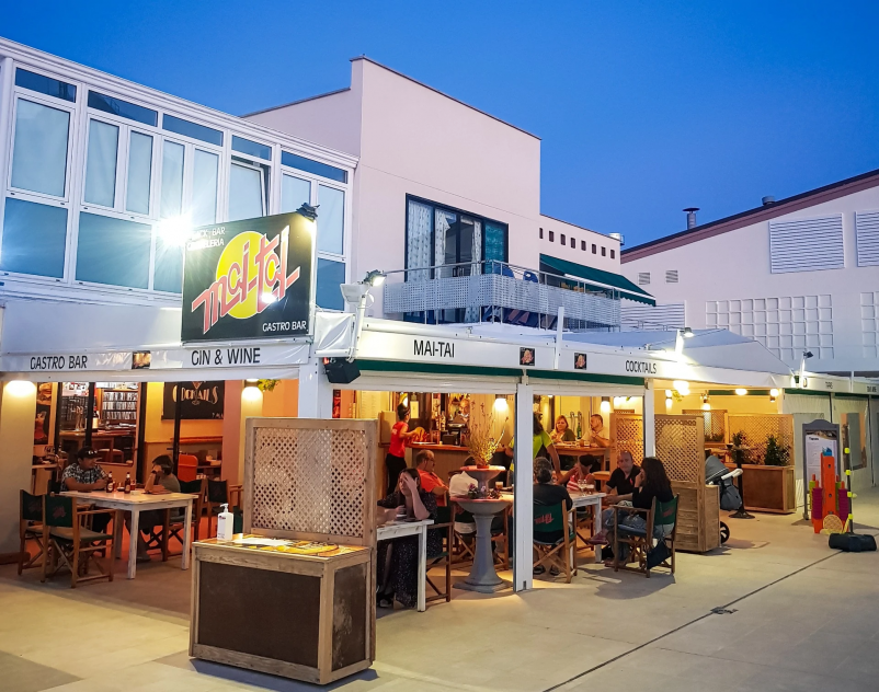Menorca Cafes and Bars