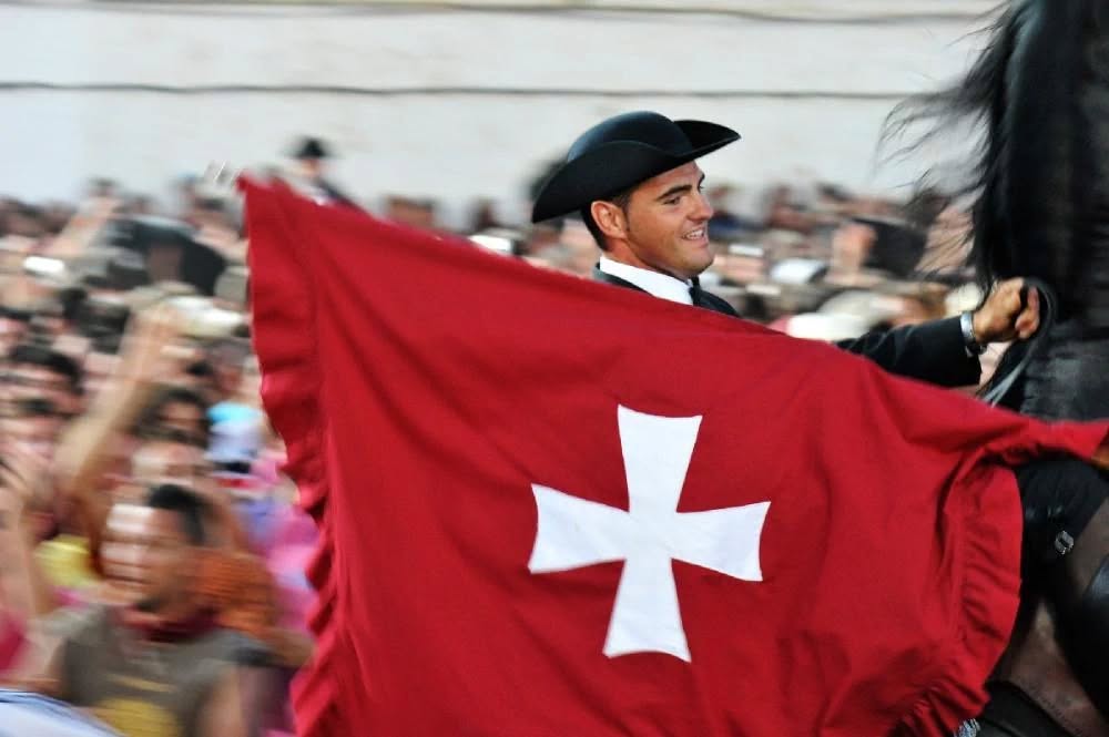 Las fiestas de verano en Menorca: tradición, música y ambiente único