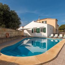 Villa Caryana in Cala En Blanes